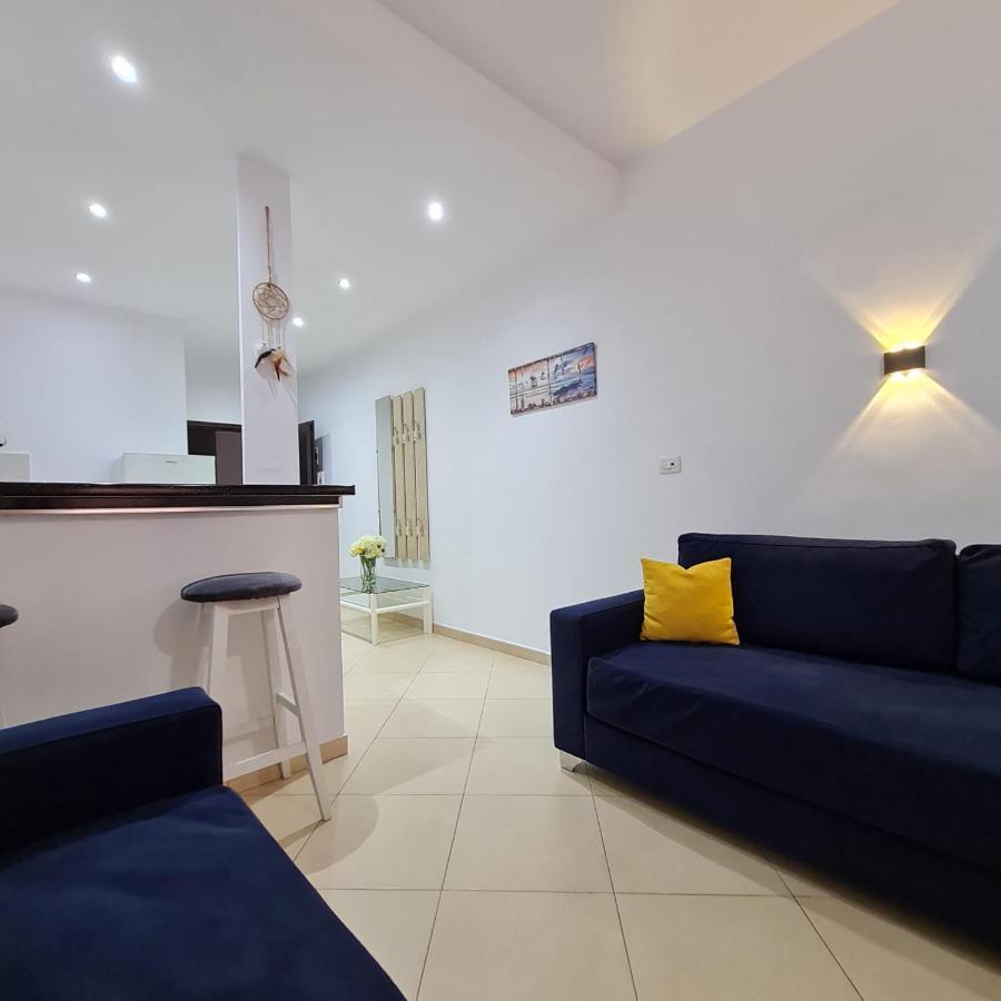 Studio By The Beach - Vlore Exterior photo