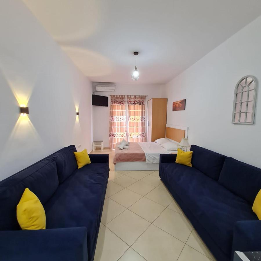 Studio By The Beach - Vlore Exterior photo